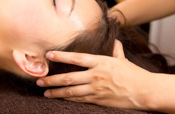 高松で耳つぼへの施術を承っているサロンは小顔を目指す方にもおすすめです